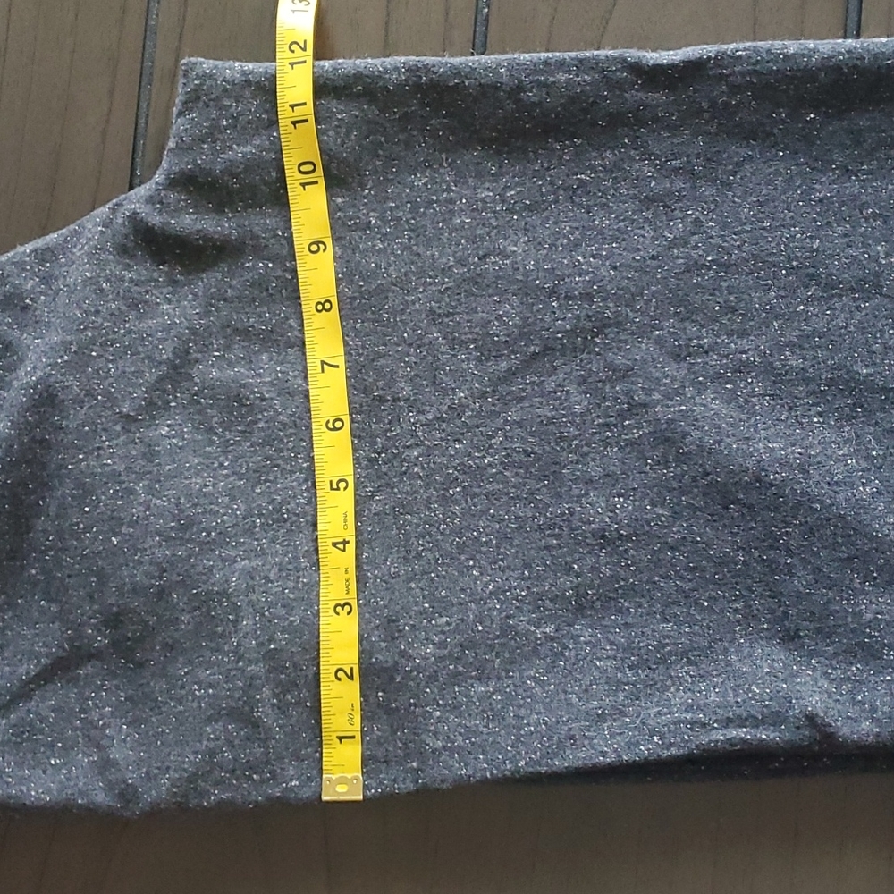 VINCE. High Wait Wool Pleat Front Trousers. - Picture 8 of 9